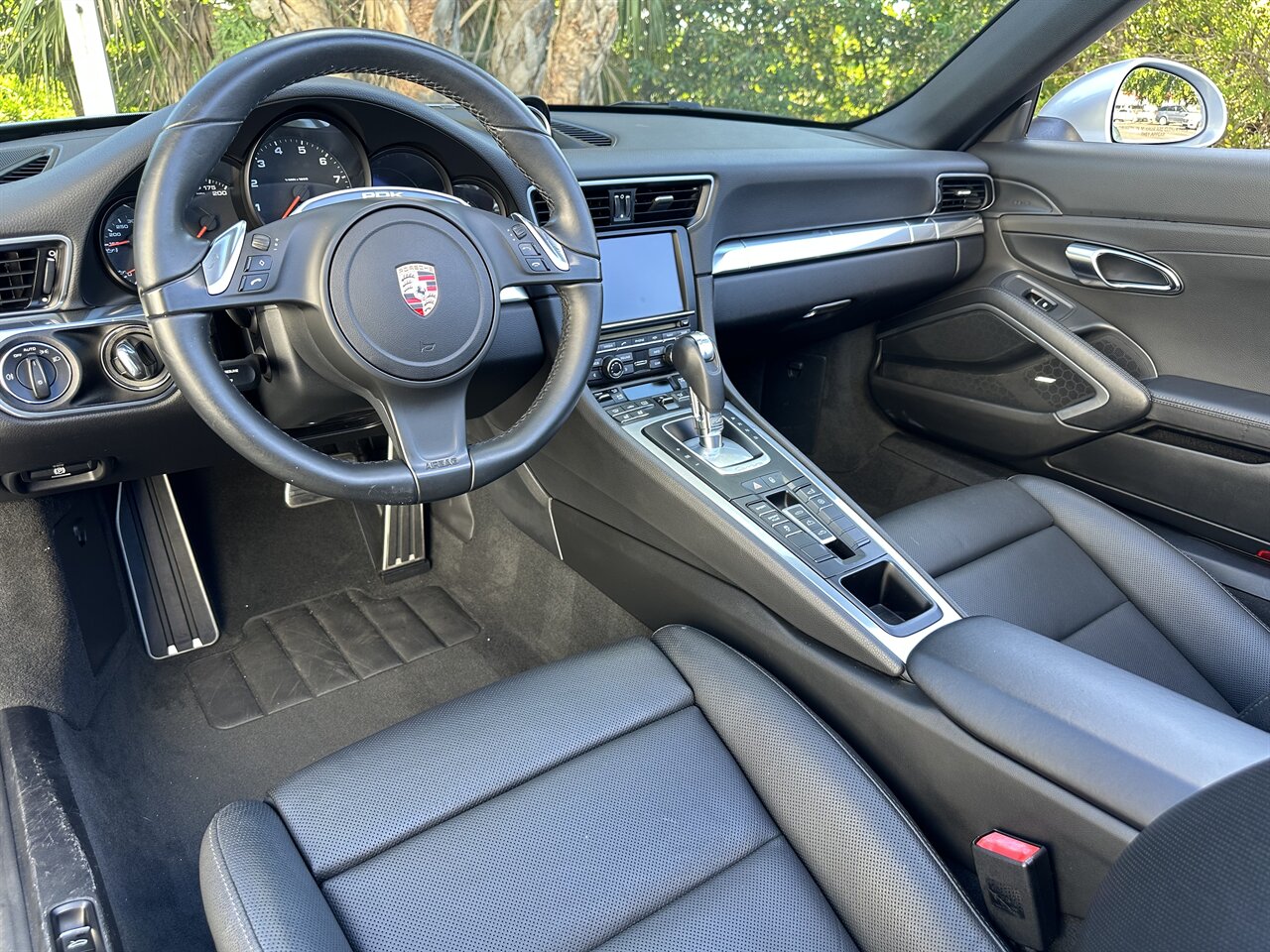 2014 Porsche 911 Carrera 4  Cabriolet - Photo 10 - West Palm Beach, FL 33409