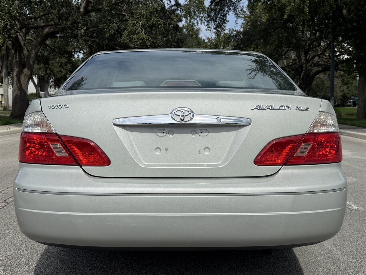 2003 Toyota Avalon XLS   - Photo 15 - Ocoee, FL 34761