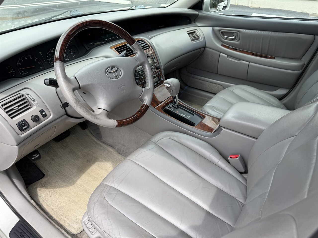 2003 Toyota Avalon XLS   - Photo 17 - Ocoee, FL 34761