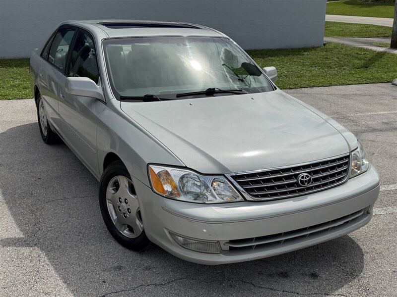 2003 Toyota Avalon XLS  