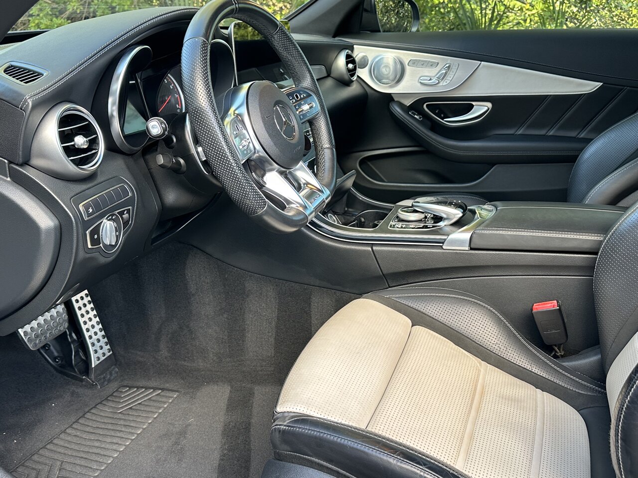 2019 Mercedes-Benz AMG C 63 S - Photo 16 - West Palm Beach, FL 33409