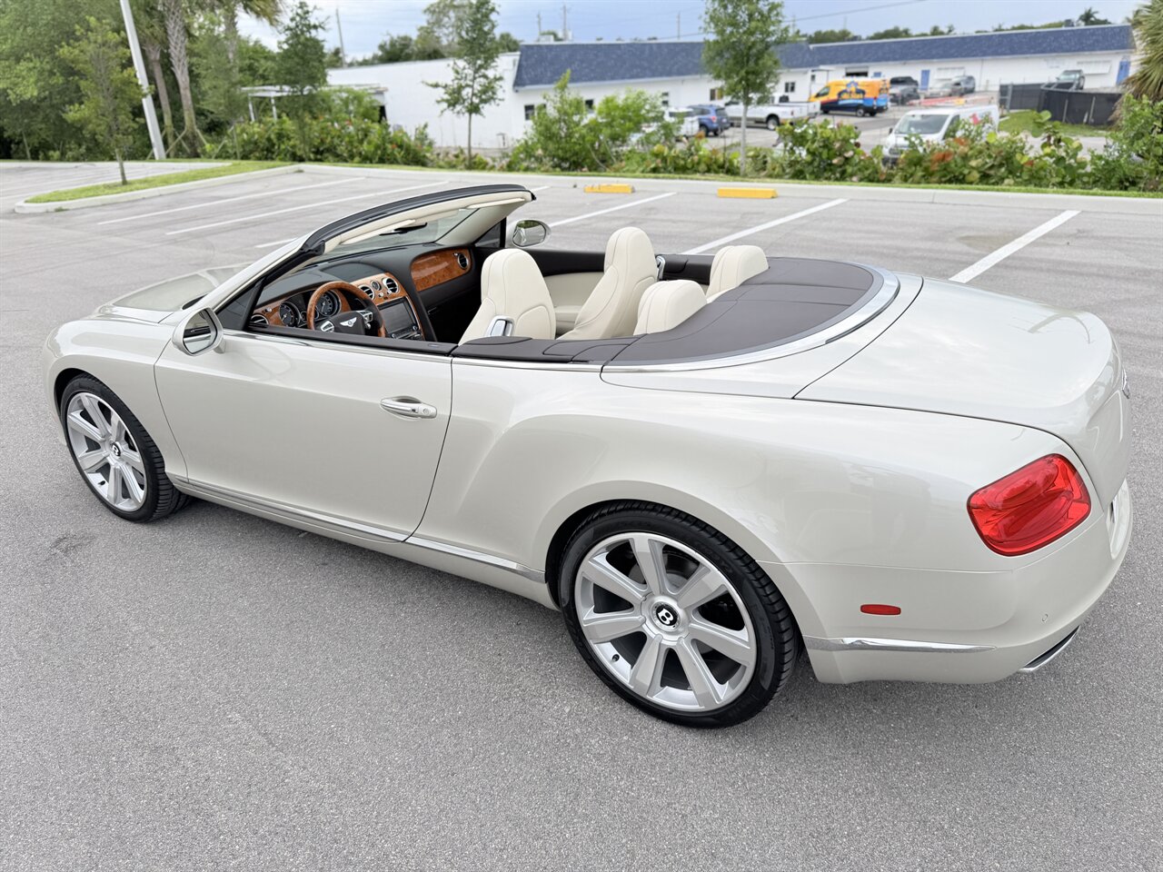 2012 Bentley Continental GT Convertible   - Photo 8 - West Palm Beach, FL 33409