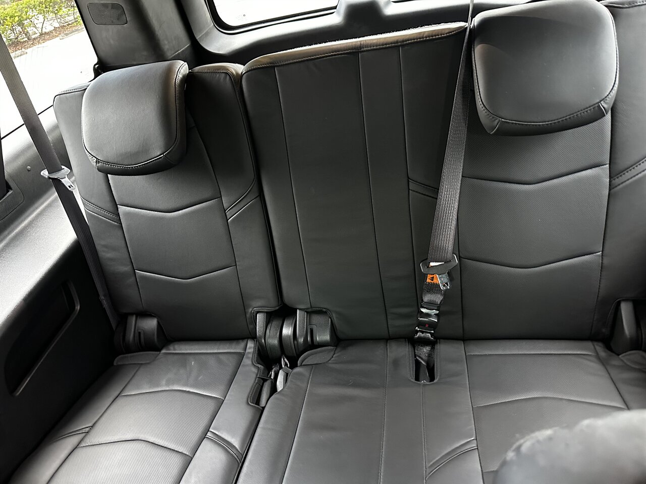 2017 Cadillac Escalade ESV Platinum   - Photo 17 - West Palm Beach, FL 33409