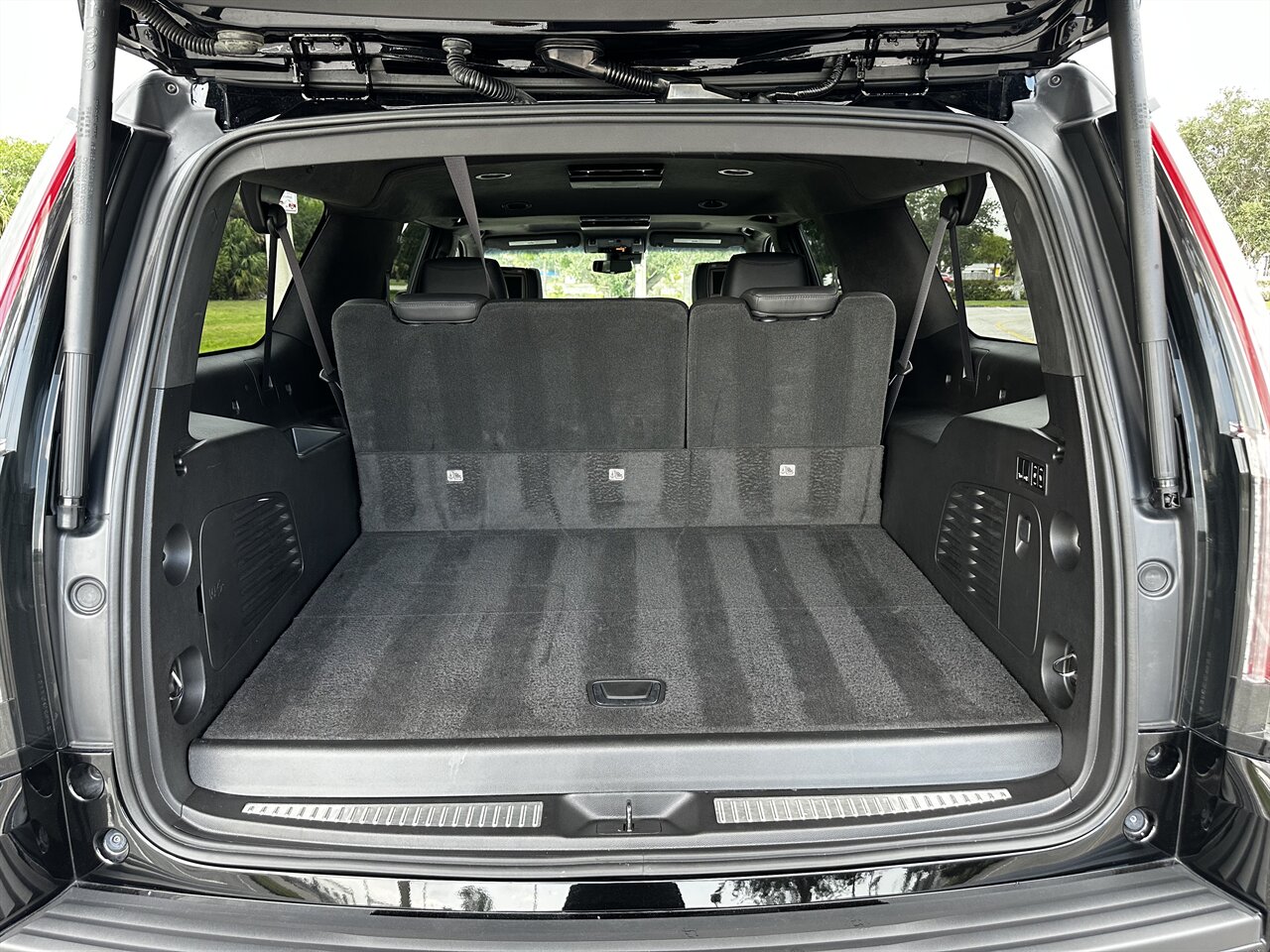 2017 Cadillac Escalade ESV Platinum   - Photo 14 - West Palm Beach, FL 33409