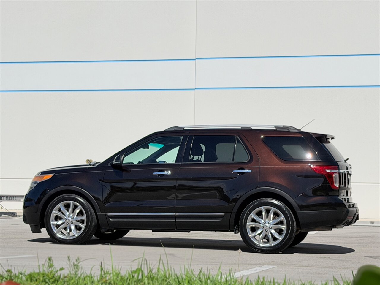 2013 Ford Explorer XLT   - Photo 3 - Ocoee, FL 34761