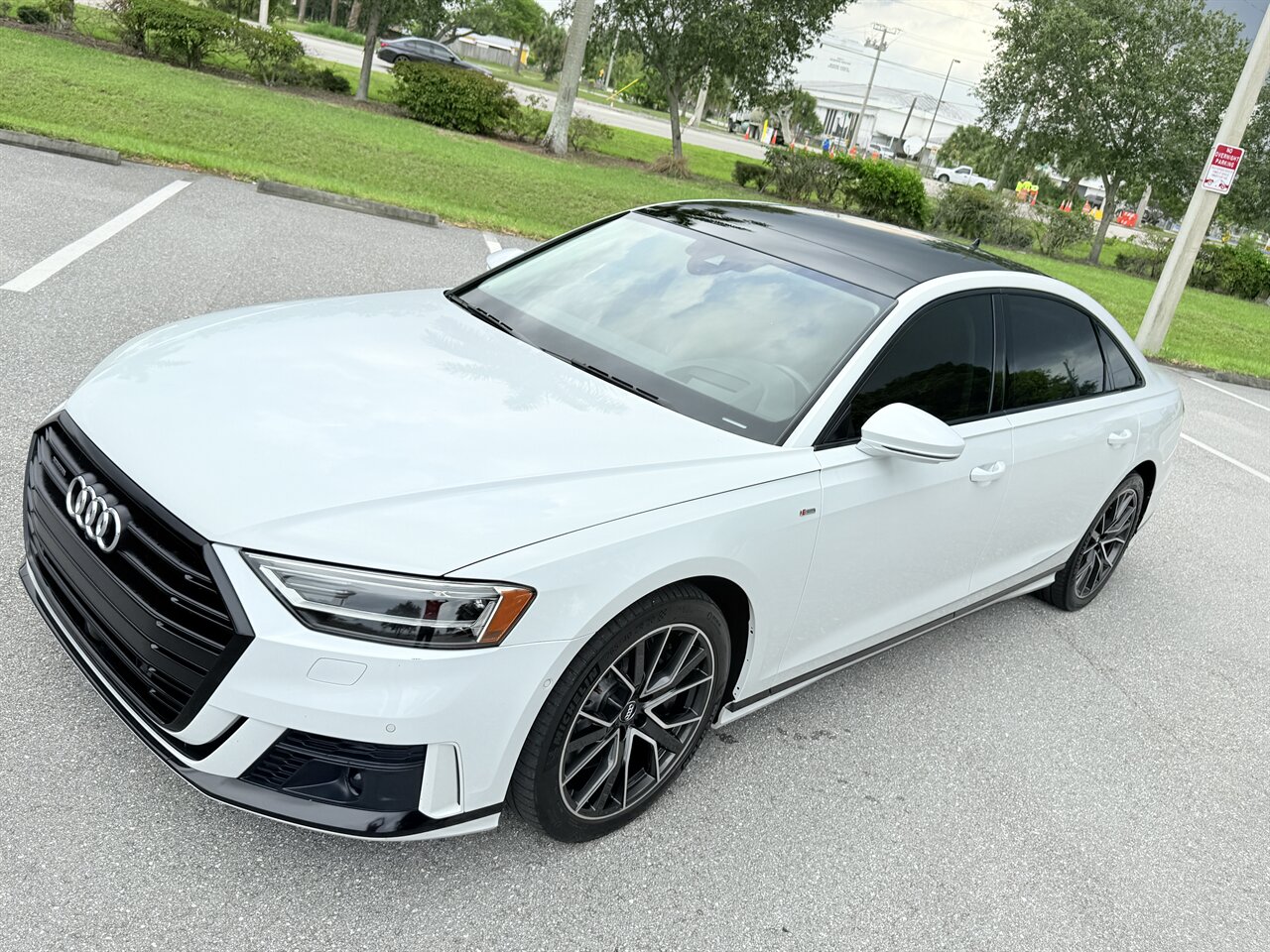 2020 Audi A8 L quattro 60 TFSI   - Photo 34 - West Palm Beach, FL 33409