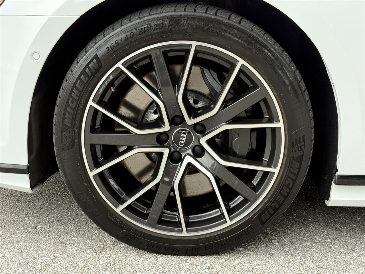2020 Audi A8 L quattro 60 TFSI   - Photo 38 - West Palm Beach, FL 33409