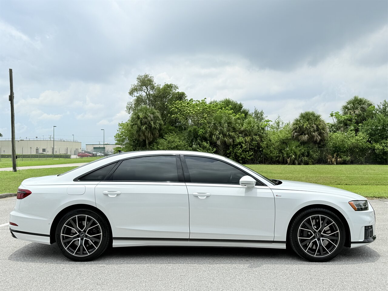 2020 Audi A8 L quattro 60 TFSI   - Photo 3 - West Palm Beach, FL 33409