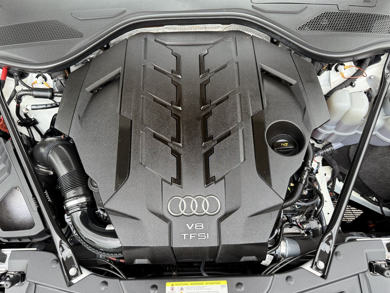 2020 Audi A8 L quattro 60 TFSI   - Photo 27 - West Palm Beach, FL 33409