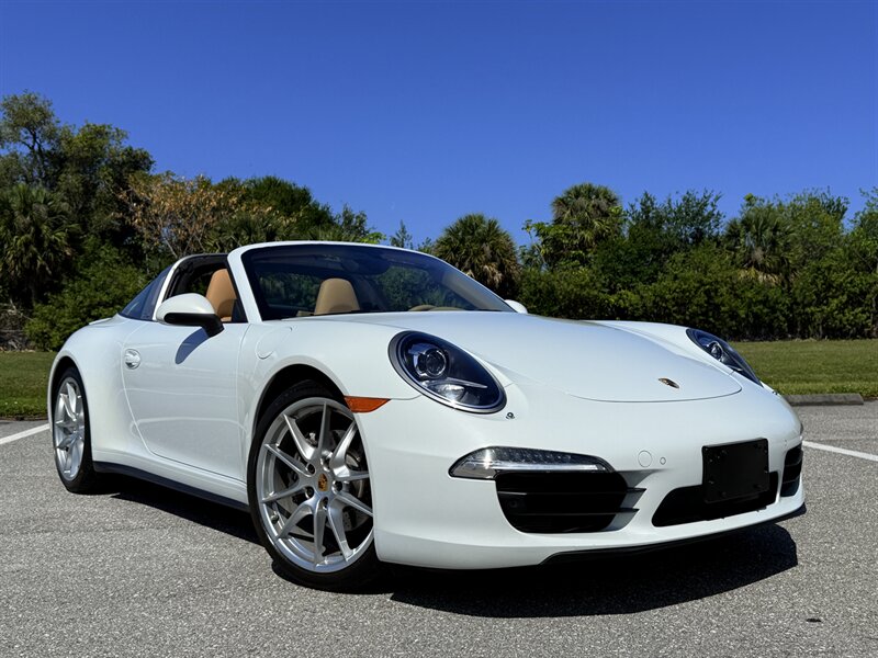 2016 Porsche 911 Targa 4  