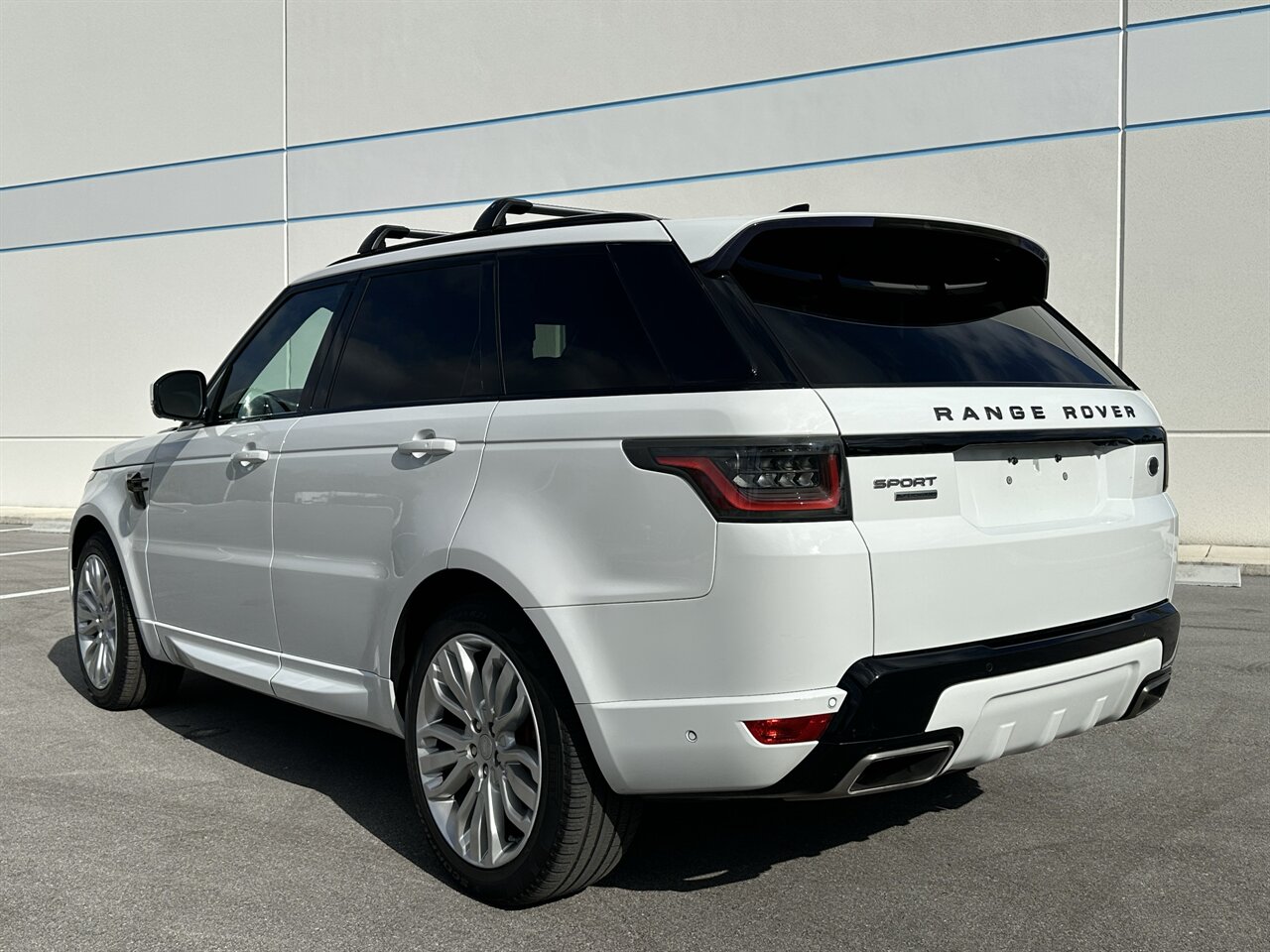 2018 Land Rover Range Rover Sport Supercharged Dynamic   - Photo 28 - West Palm Beach, FL 33409