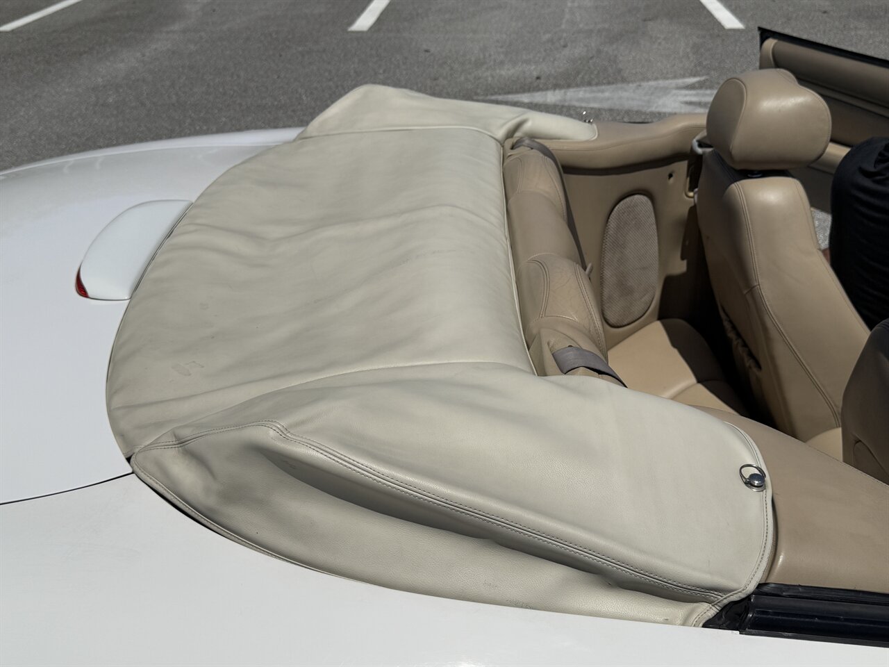 2006 Jaguar XK8   - Photo 8 - West Palm Beach, FL 33409