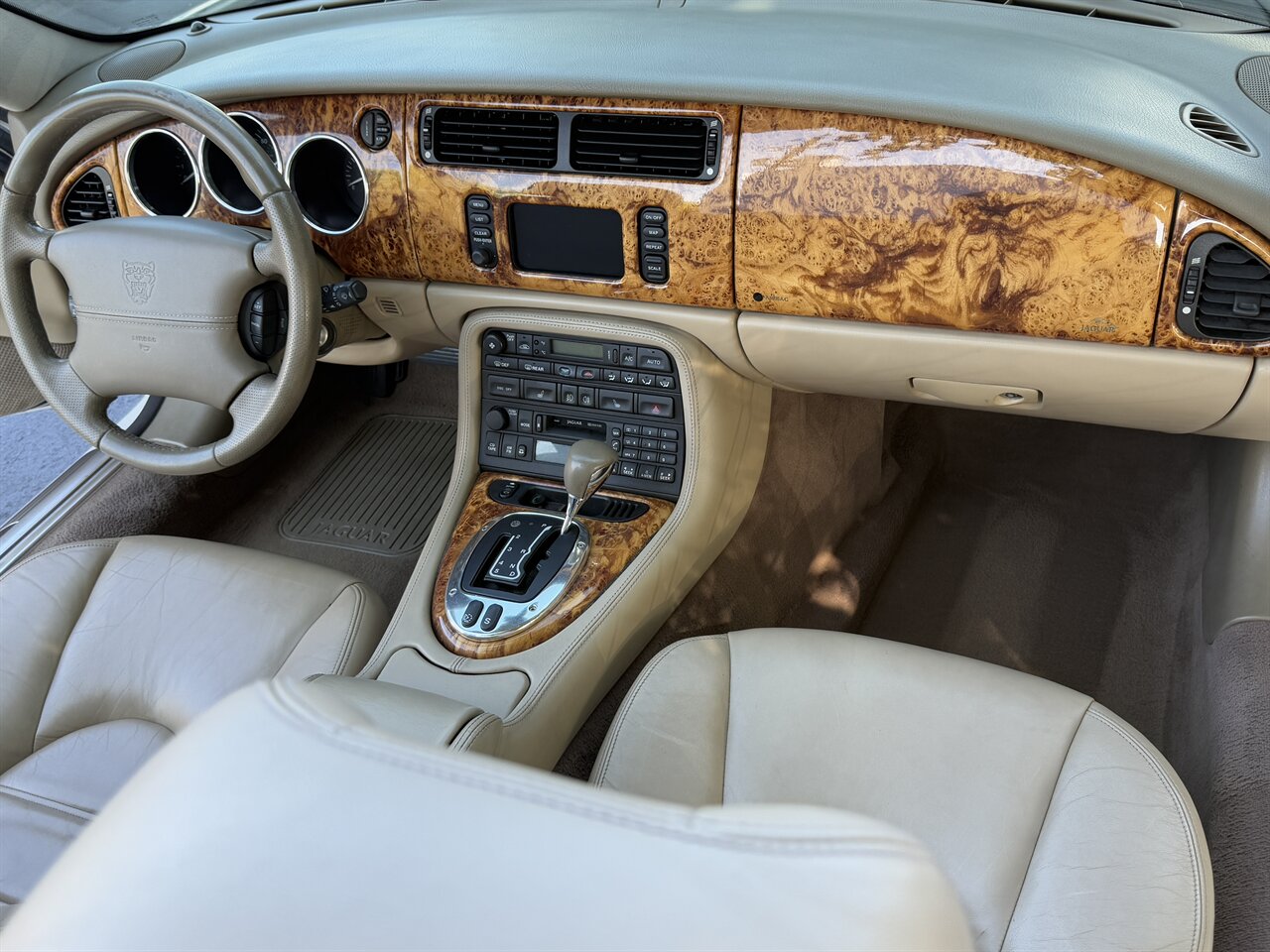 2006 Jaguar XK8   - Photo 39 - West Palm Beach, FL 33409