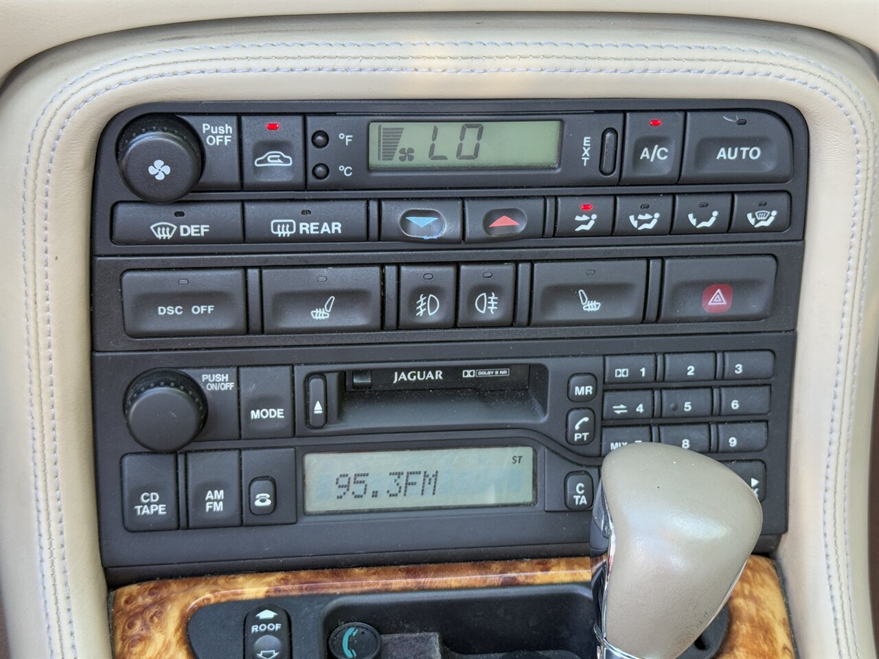 2006 Jaguar XK8   - Photo 41 - West Palm Beach, FL 33409