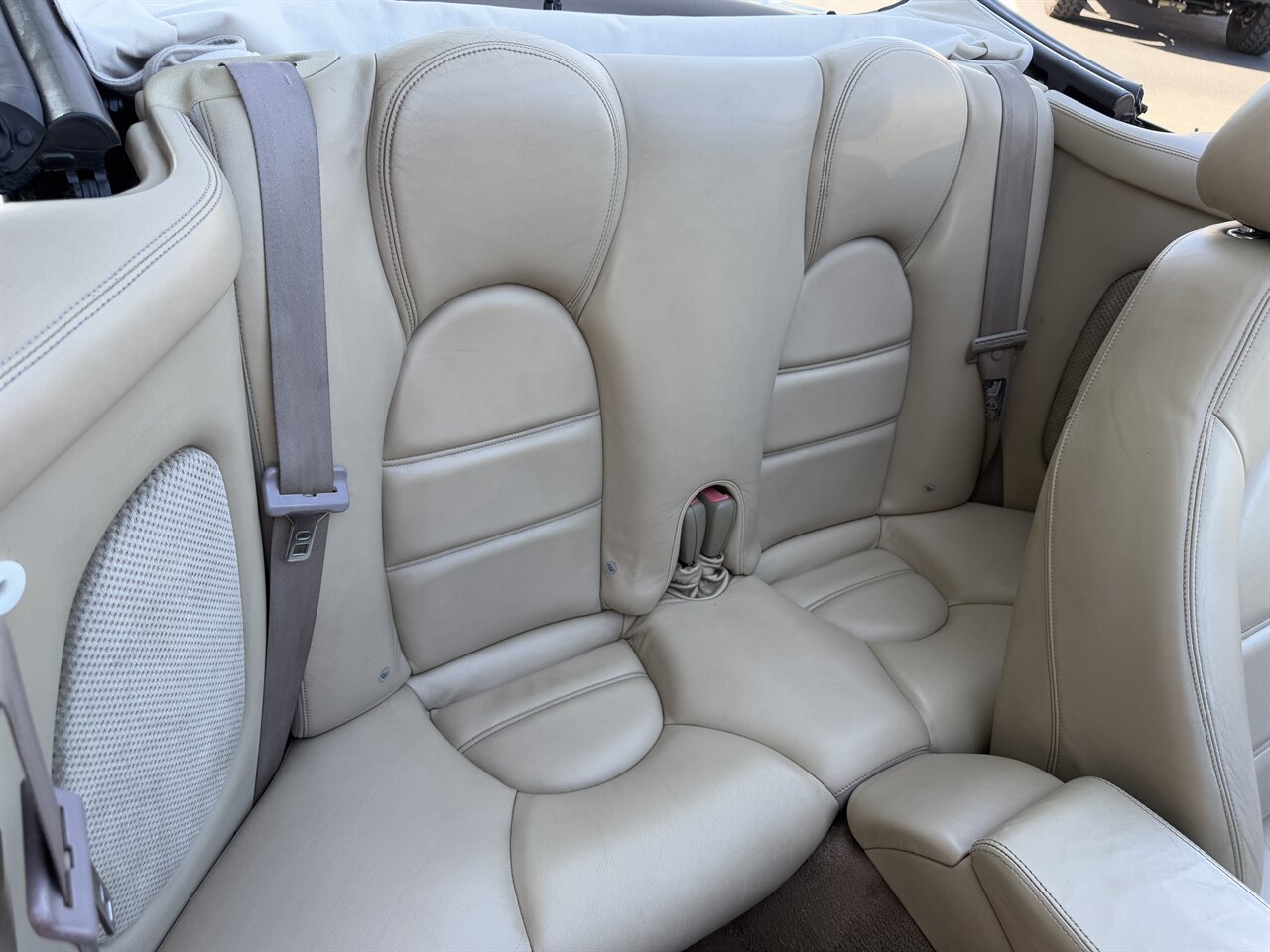 2006 Jaguar XK8   - Photo 30 - West Palm Beach, FL 33409