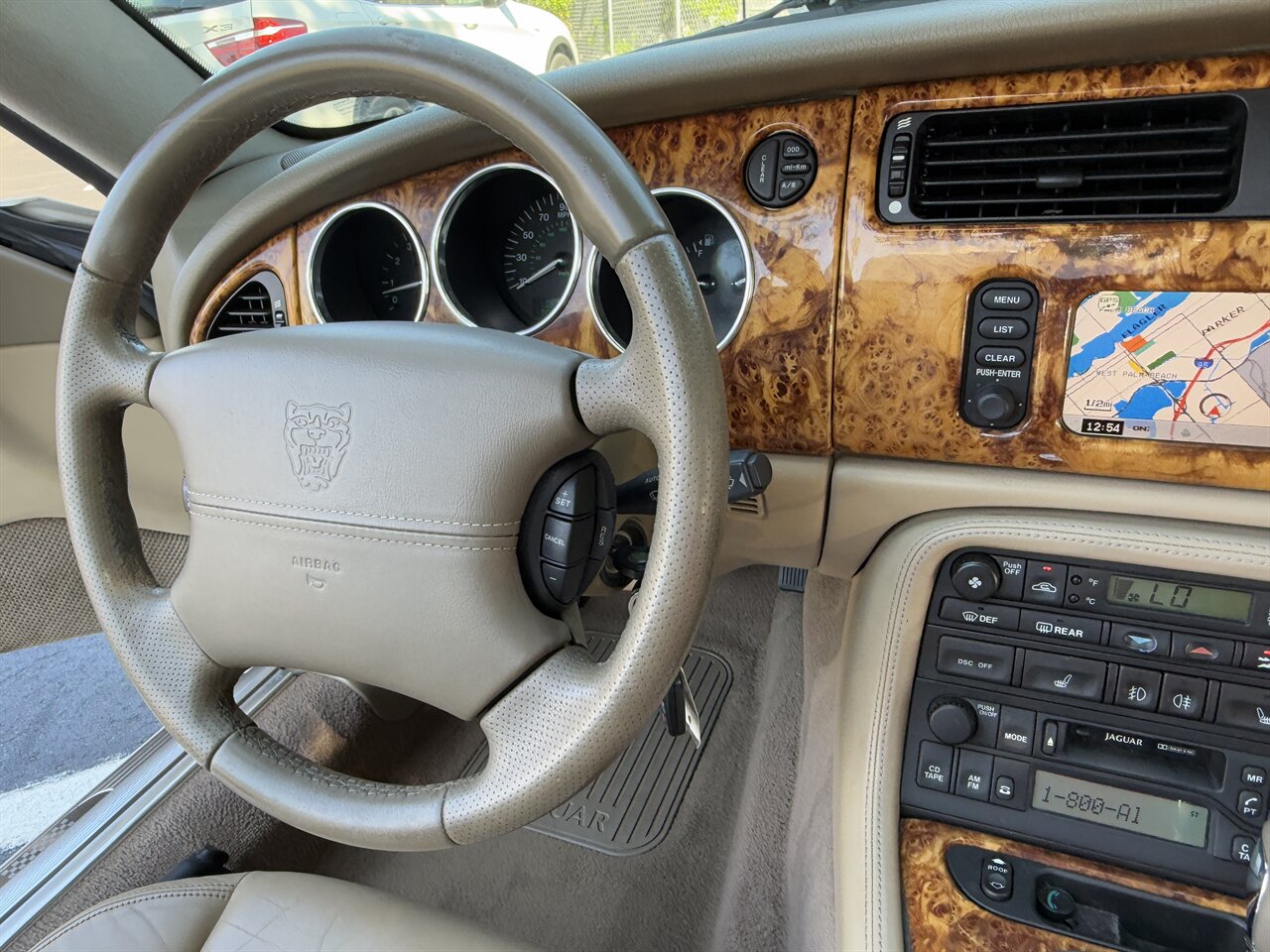 2006 Jaguar XK8   - Photo 31 - West Palm Beach, FL 33409