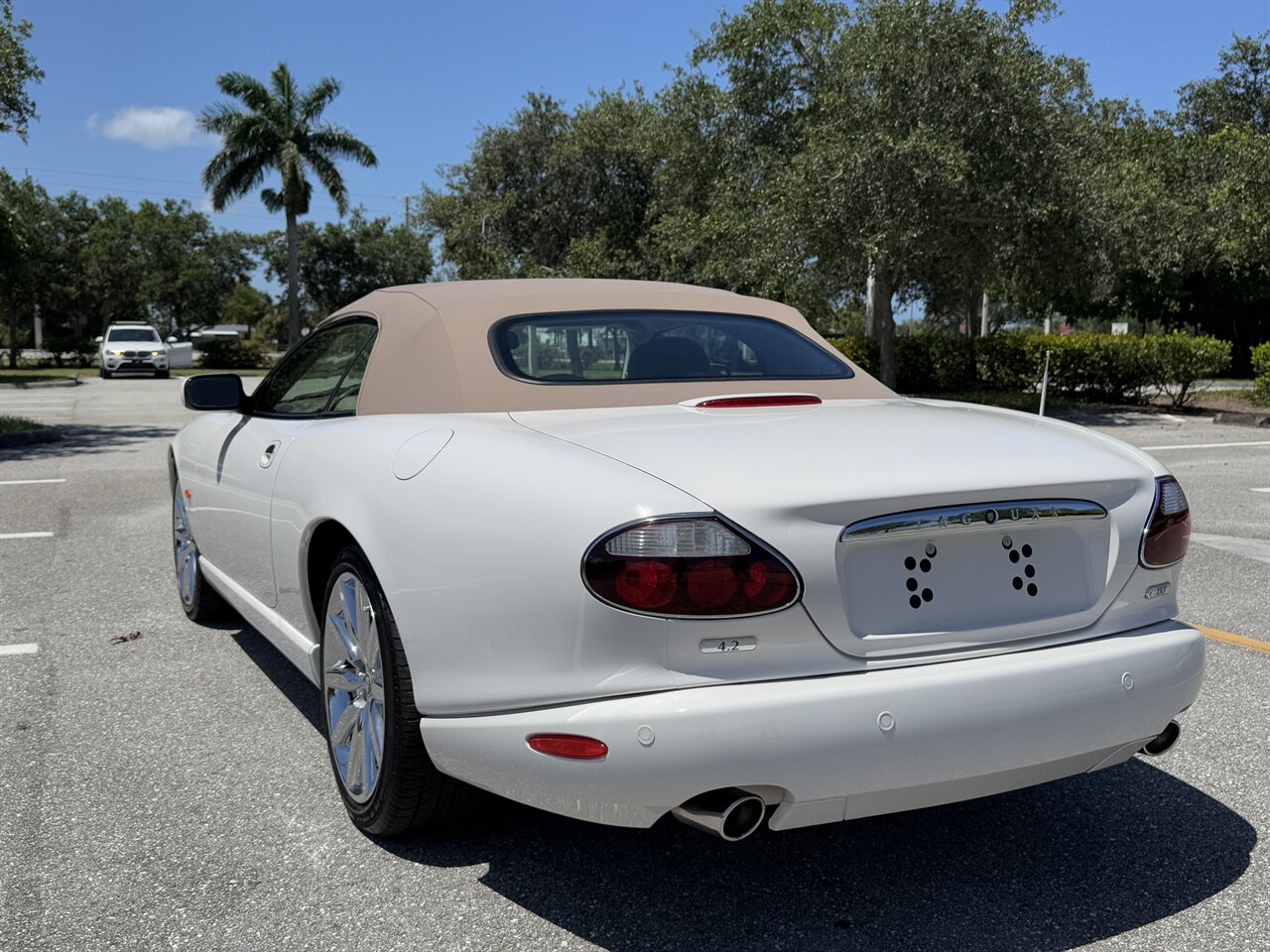 2006 Jaguar XK8   - Photo 50 - West Palm Beach, FL 33409