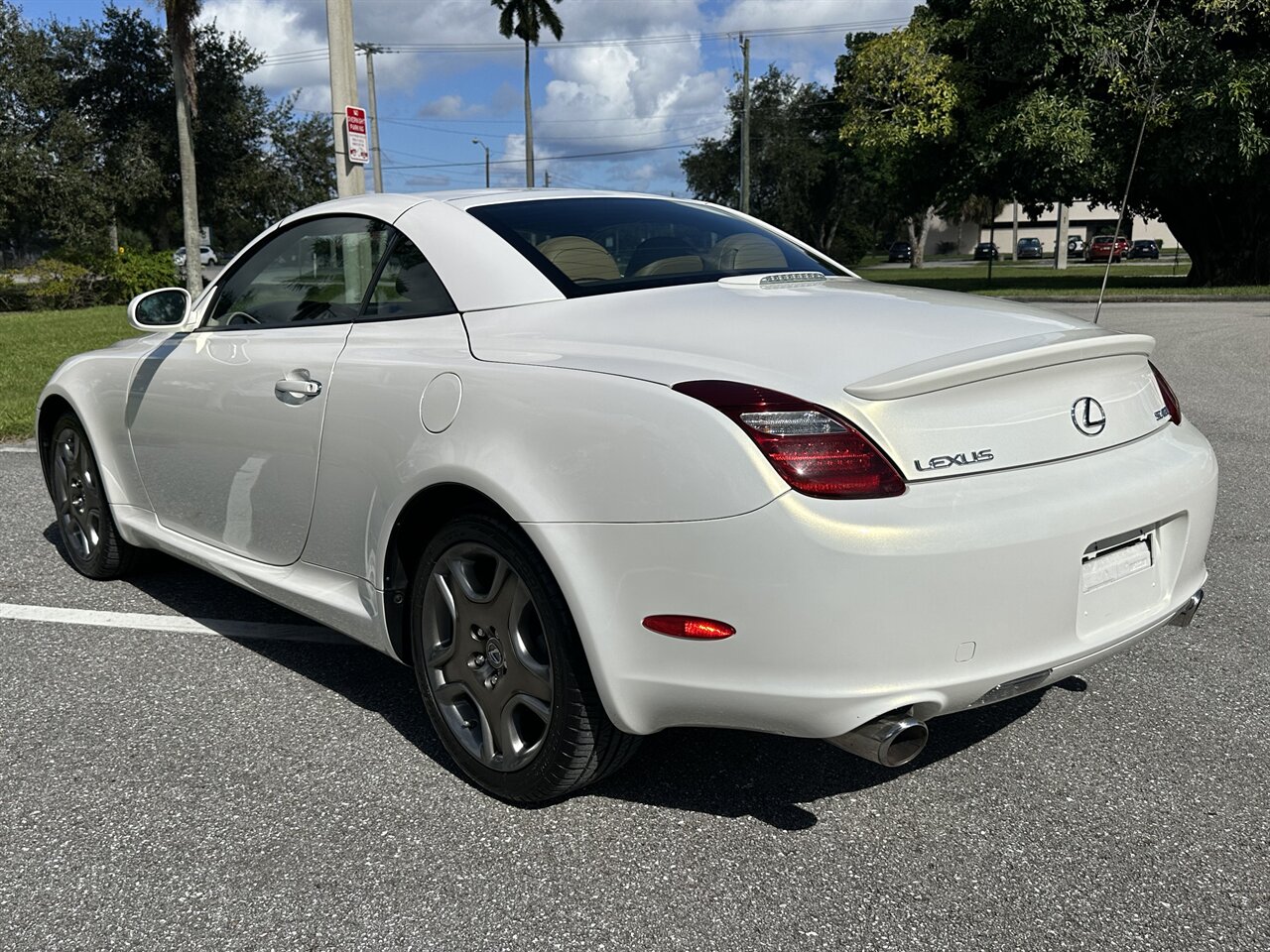 2006 Lexus SC 430   - Photo 6 - West Palm Beach, FL 33409