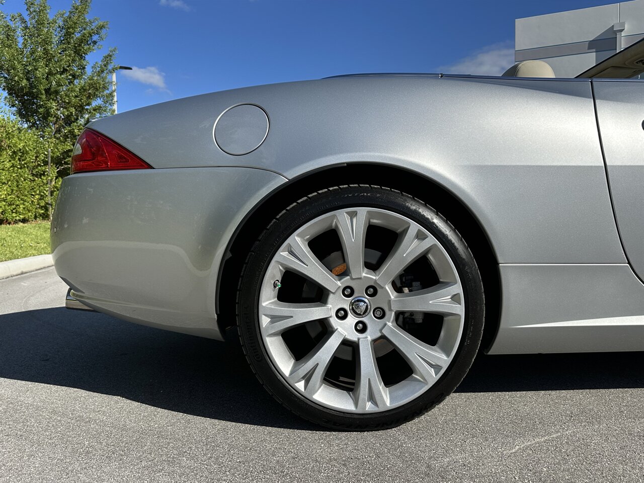2013 Jaguar XK Convertible - Photo 8 - West Palm Beach, FL 33409