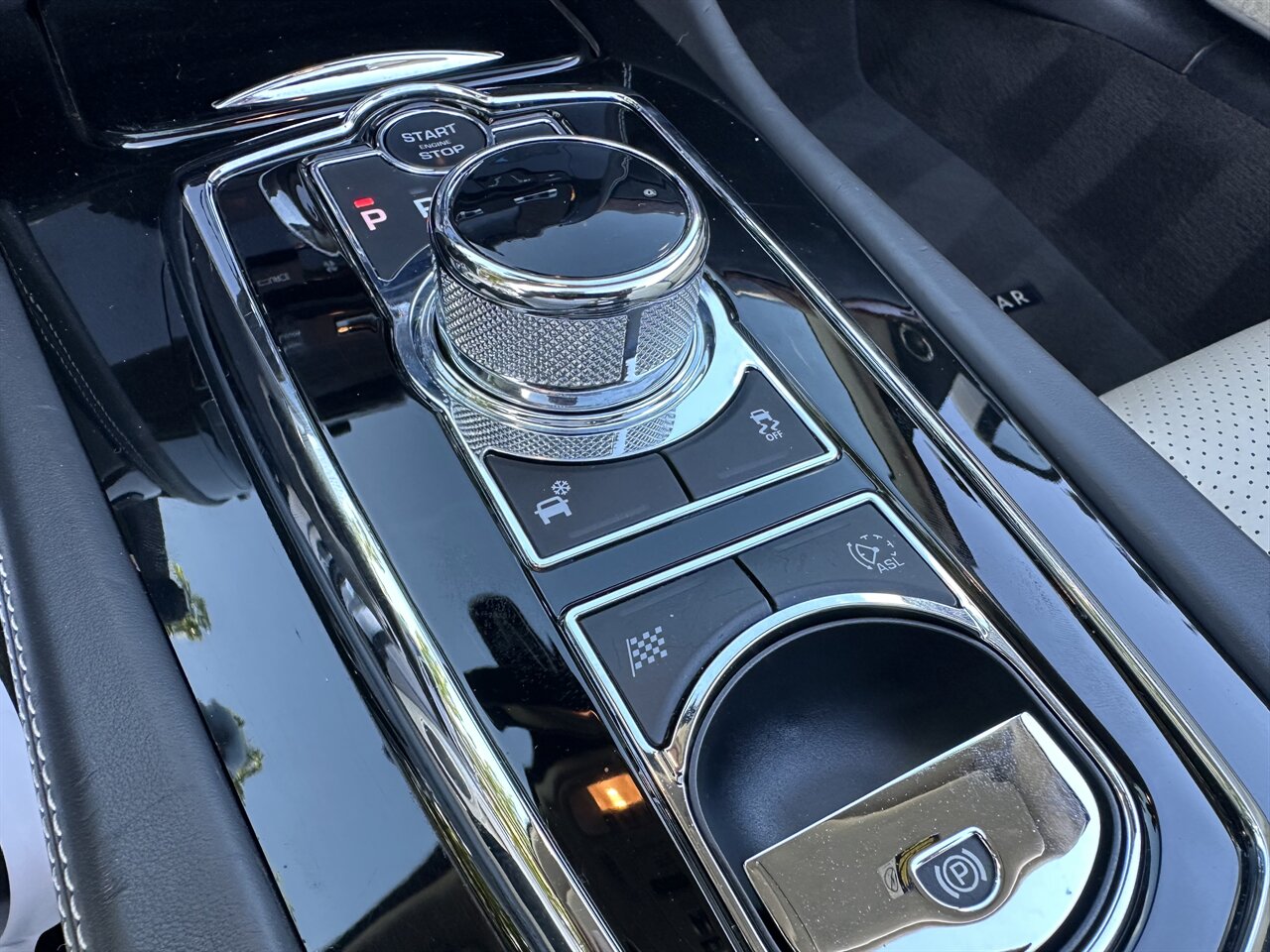 2013 Jaguar XK Convertible - Photo 41 - West Palm Beach, FL 33409