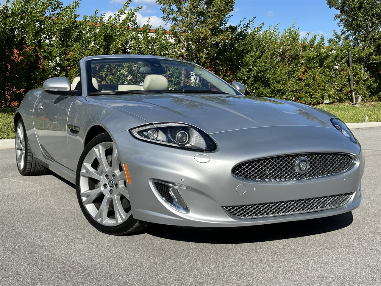 2013 Jaguar XK Convertible - Photo 5 - West Palm Beach, FL 33409