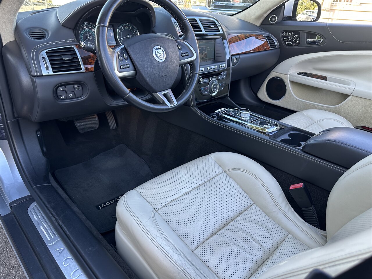 2013 Jaguar XK Convertible - Photo 34 - West Palm Beach, FL 33409