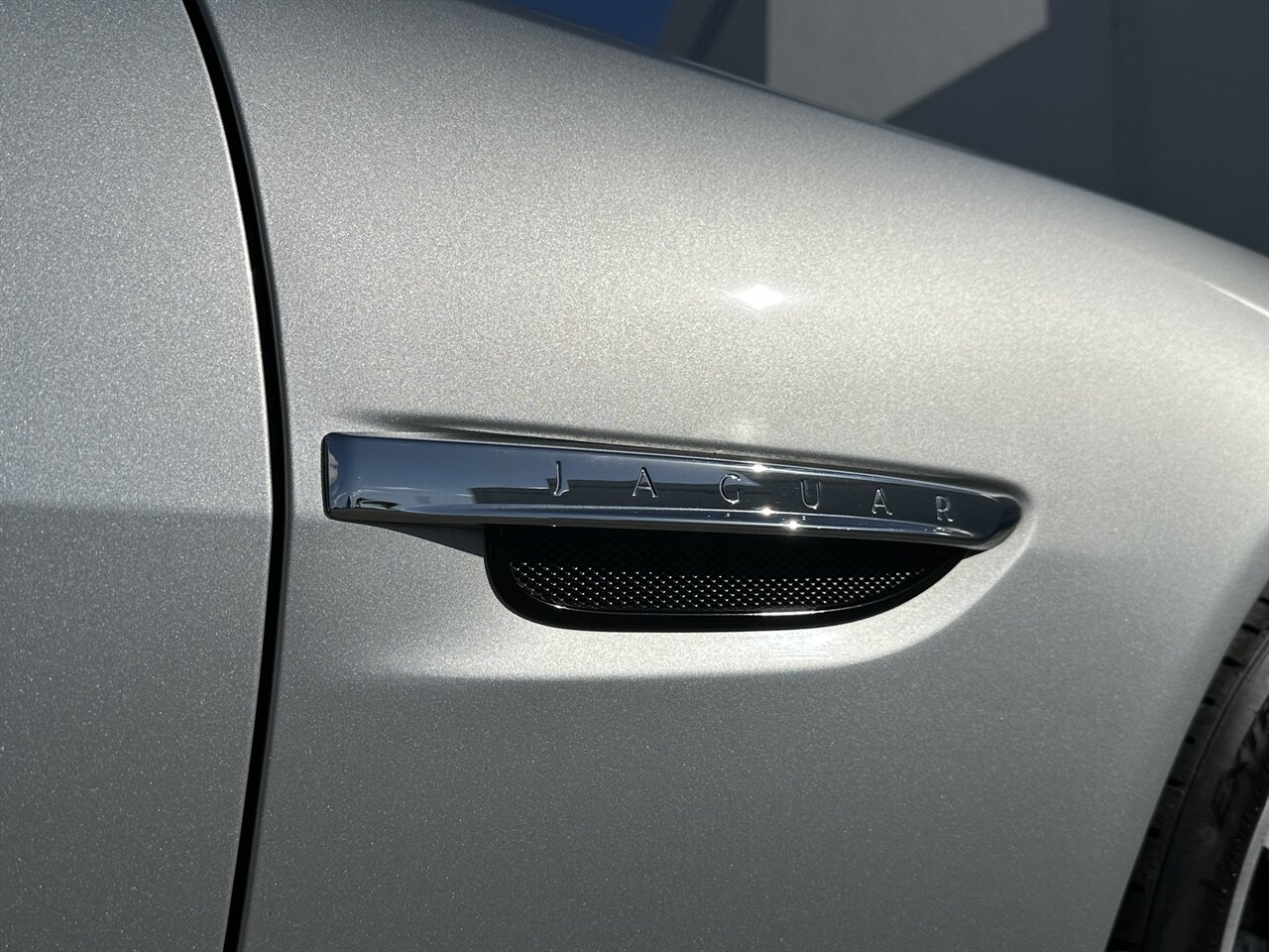 2013 Jaguar XK Convertible - Photo 12 - West Palm Beach, FL 33409