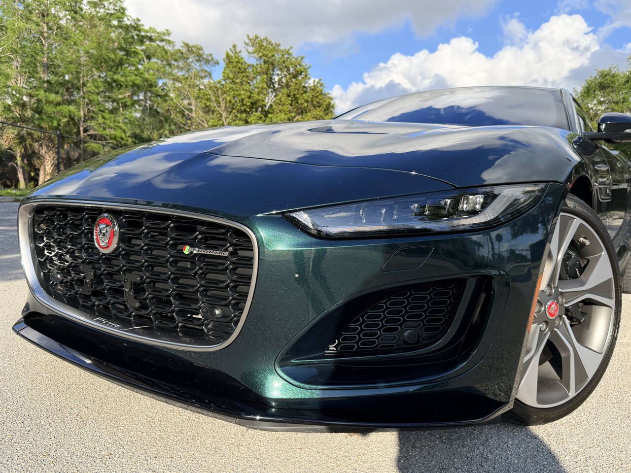 2023 Jaguar F-TYPE P450 R-Dynamic   - Photo 41 - West Palm Beach, FL 33409
