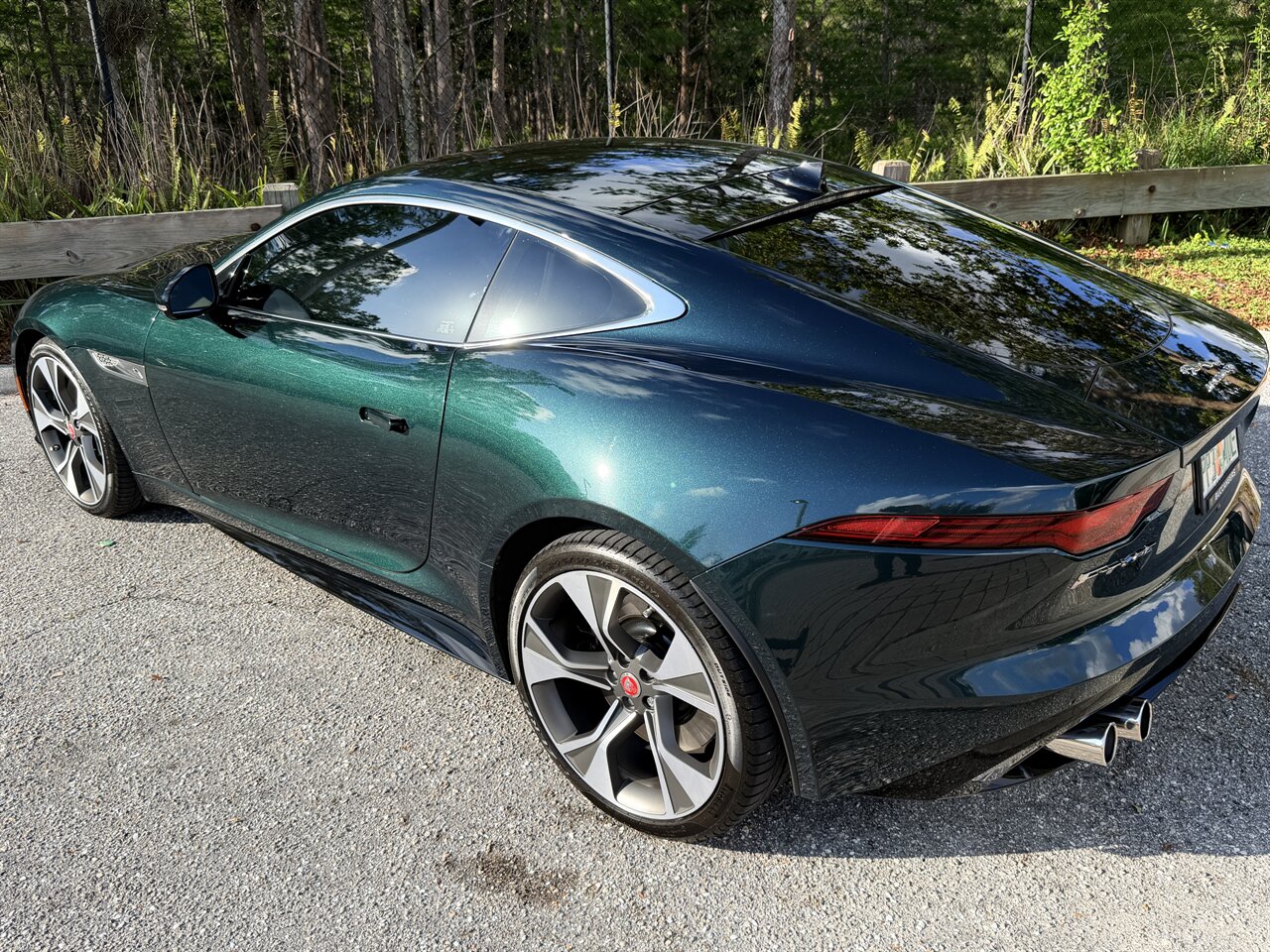 2023 Jaguar F-TYPE P450 R-Dynamic   - Photo 6 - West Palm Beach, FL 33409