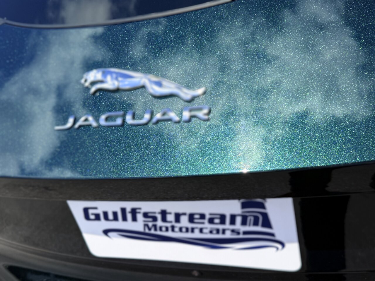 2023 Jaguar F-TYPE P450 R-Dynamic   - Photo 20 - West Palm Beach, FL 33409
