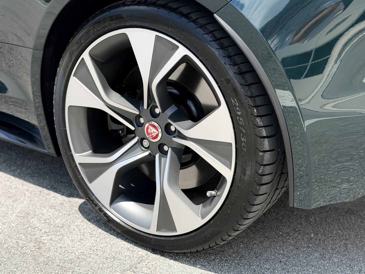 2023 Jaguar F-TYPE P450 R-Dynamic   - Photo 23 - West Palm Beach, FL 33409