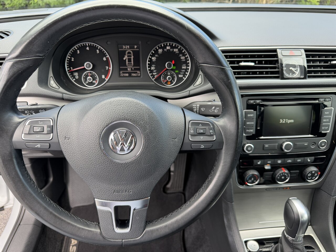 2015 Volkswagen Passat 1.8T SE   - Photo 17 - Ocoee, FL 34761
