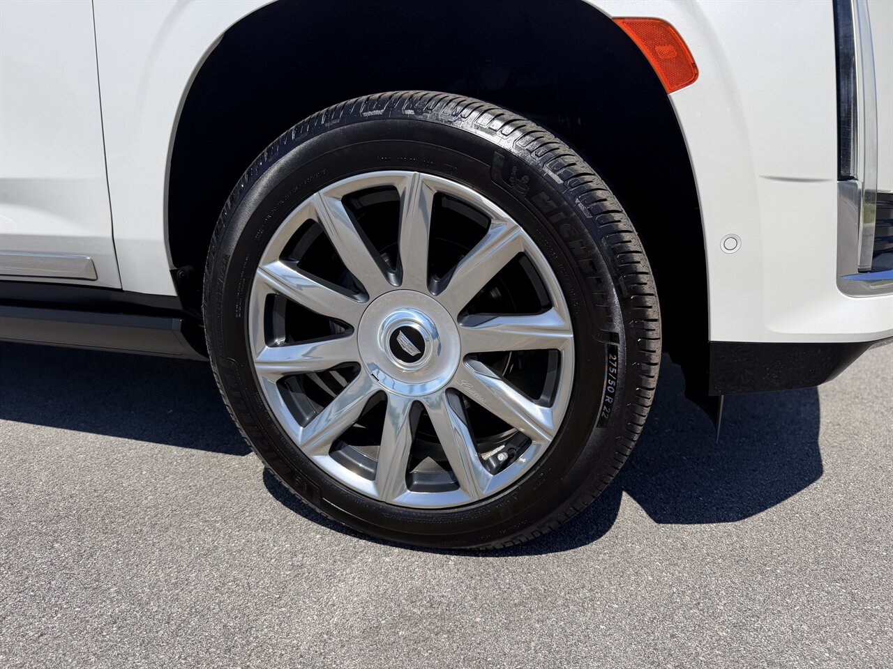 2021 Cadillac Escalade ESV Premium Luxury Platinum - Photo 41 - West Palm Beach, FL 33409