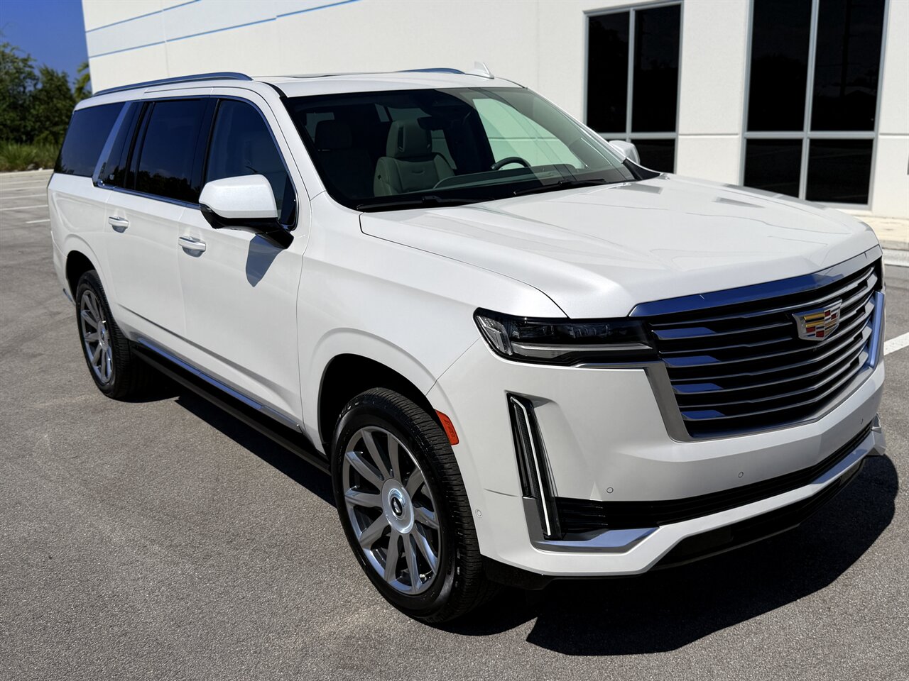 2021 Cadillac Escalade ESV Premium Luxury Platinum - Photo 6 - West Palm Beach, FL 33409