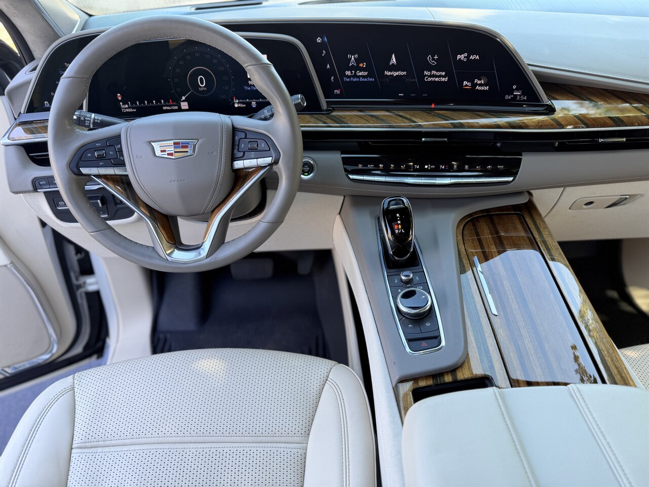 2021 Cadillac Escalade ESV Premium Luxury Platinum - Photo 10 - West Palm Beach, FL 33409