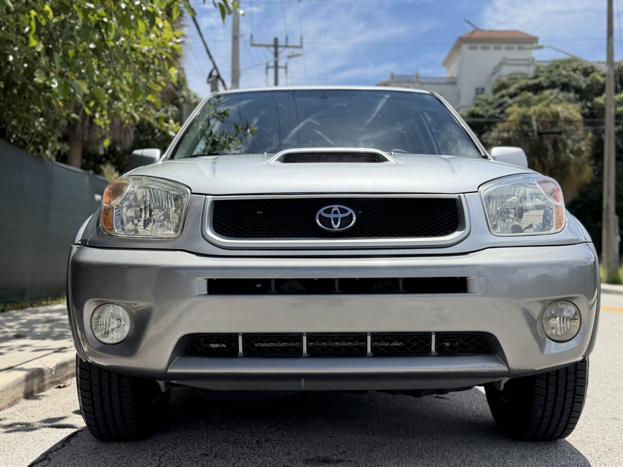 2005 Toyota RAV4   - Photo 3 - Ocoee, FL 34761