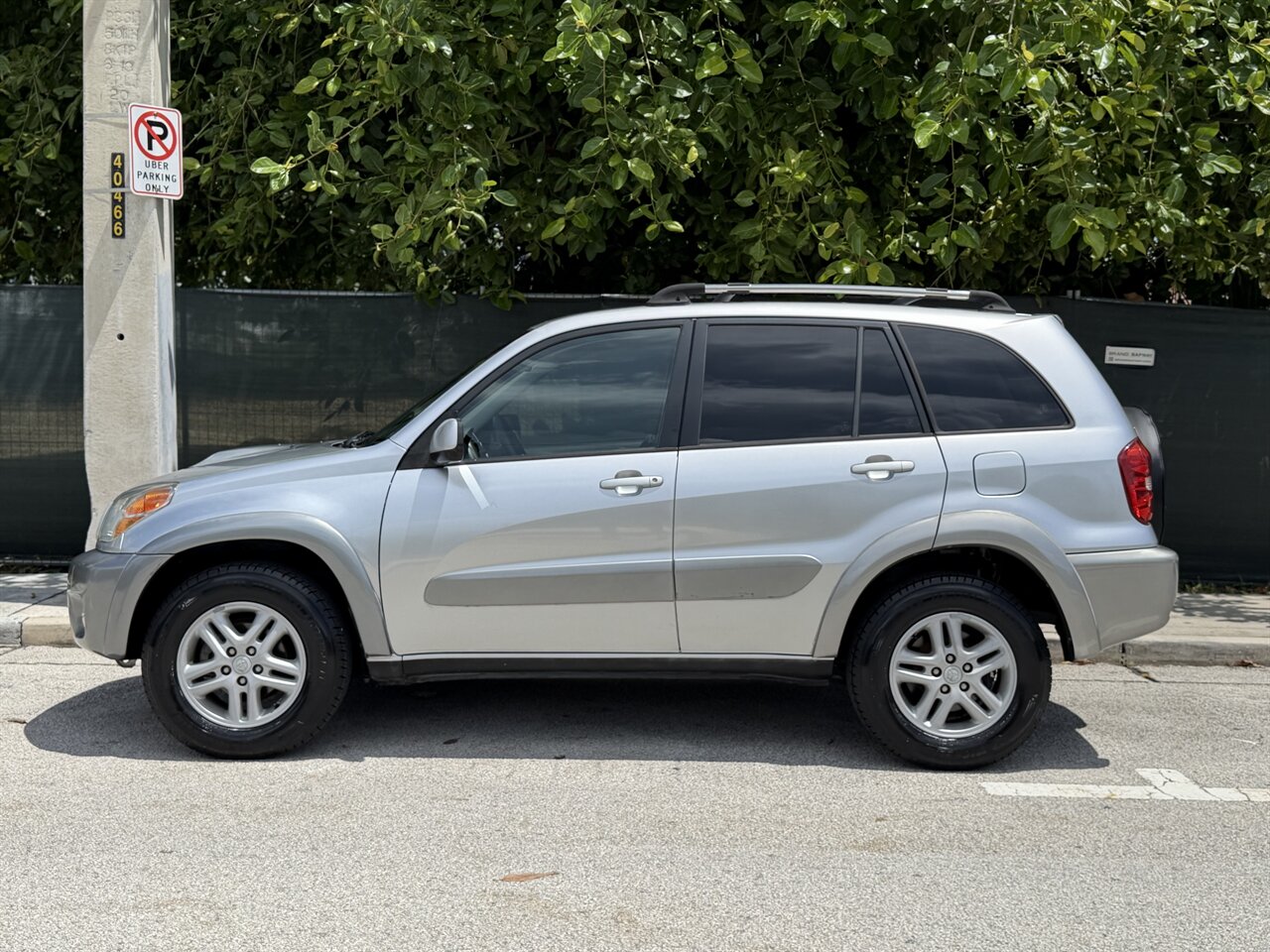 2005 Toyota RAV4   - Photo 5 - Ocoee, FL 34761