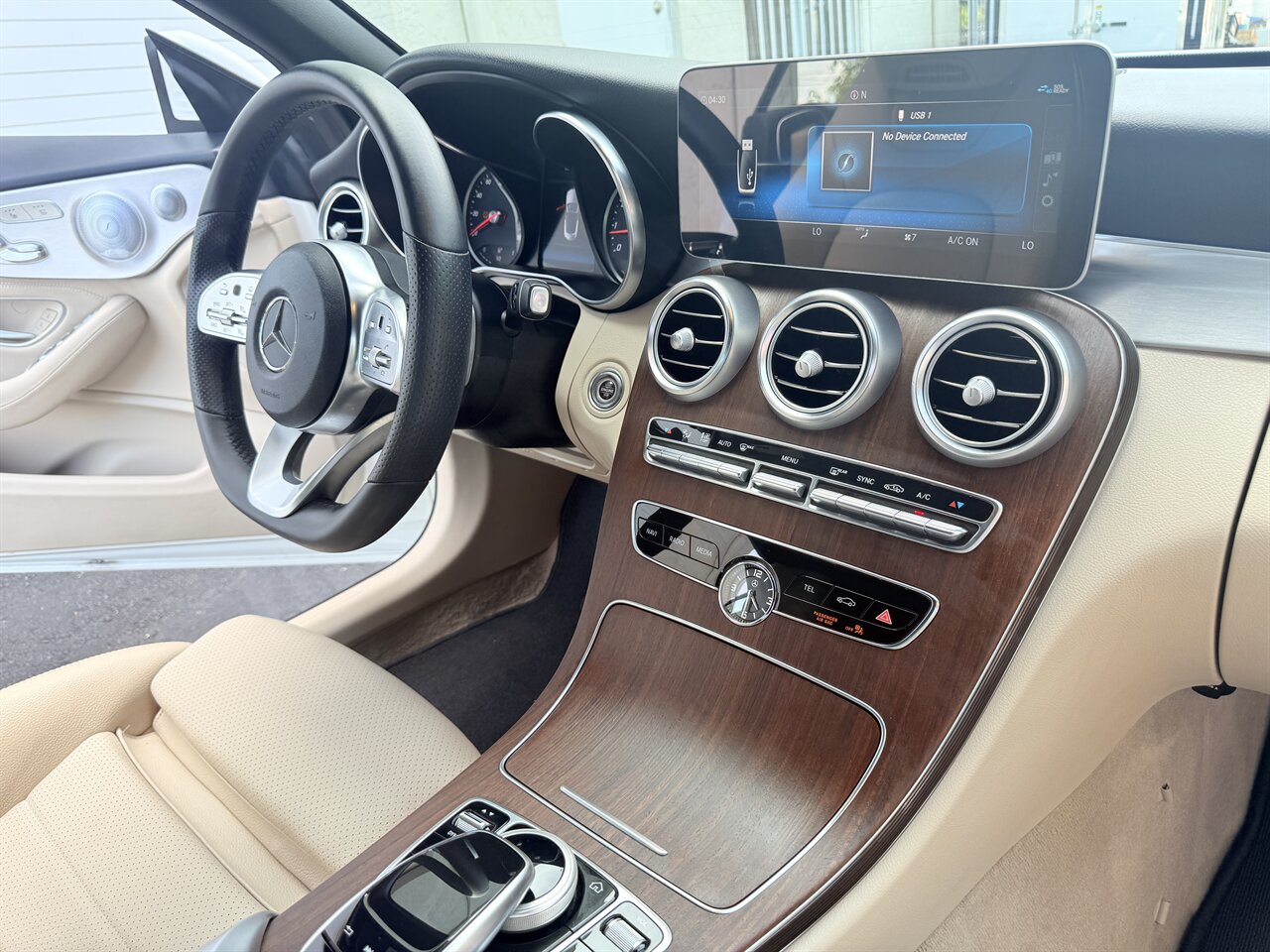 2019 Mercedes-Benz C 300   - Photo 12 - West Palm Beach, FL 33409