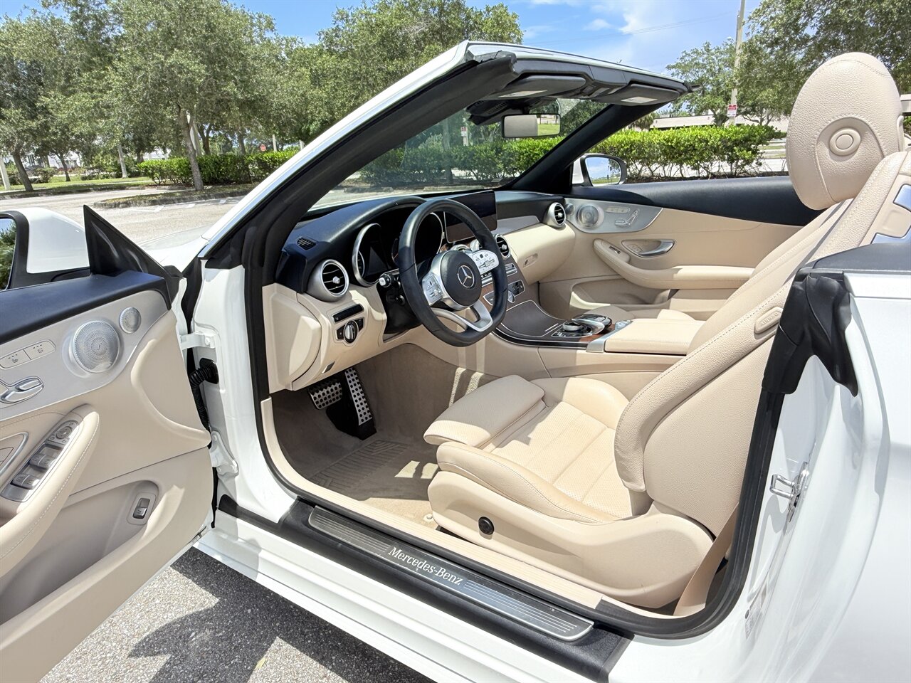 2019 Mercedes-Benz C 300   - Photo 6 - West Palm Beach, FL 33409