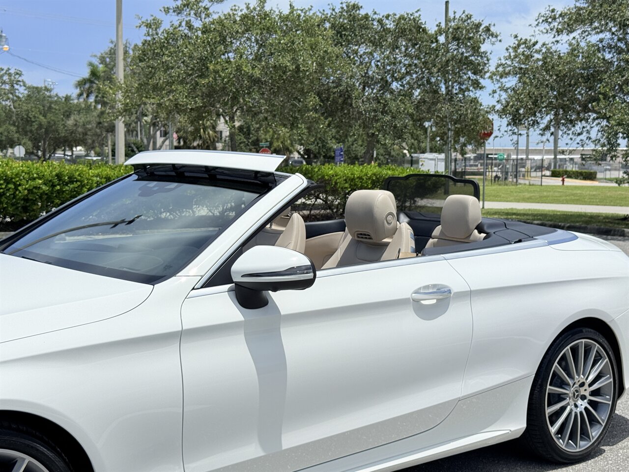 2019 Mercedes-Benz C 300   - Photo 43 - West Palm Beach, FL 33409