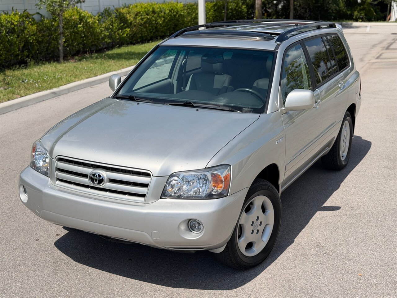 2005 Toyota Highlander Limited   - Photo 1 - Ocoee, FL 34761