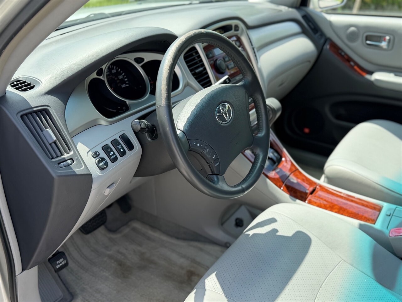 2005 Toyota Highlander Limited   - Photo 13 - Ocoee, FL 34761