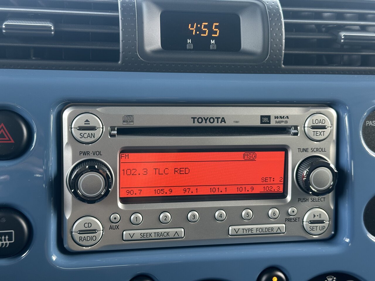 2013 Toyota FJ Cruiser   - Photo 11 - West Palm Beach, FL 33409