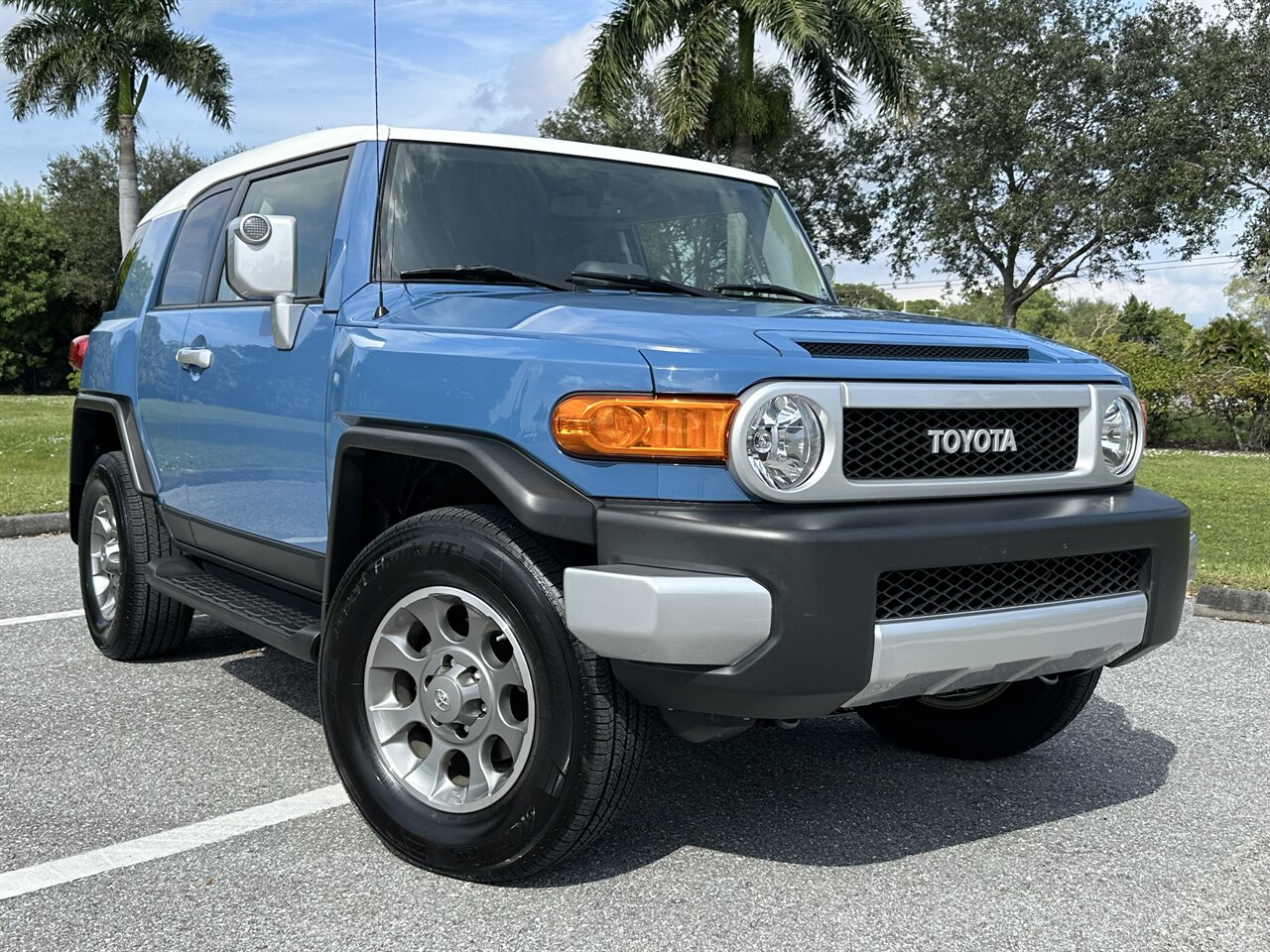 2013 Toyota FJ Cruiser   - Photo 28 - West Palm Beach, FL 33409