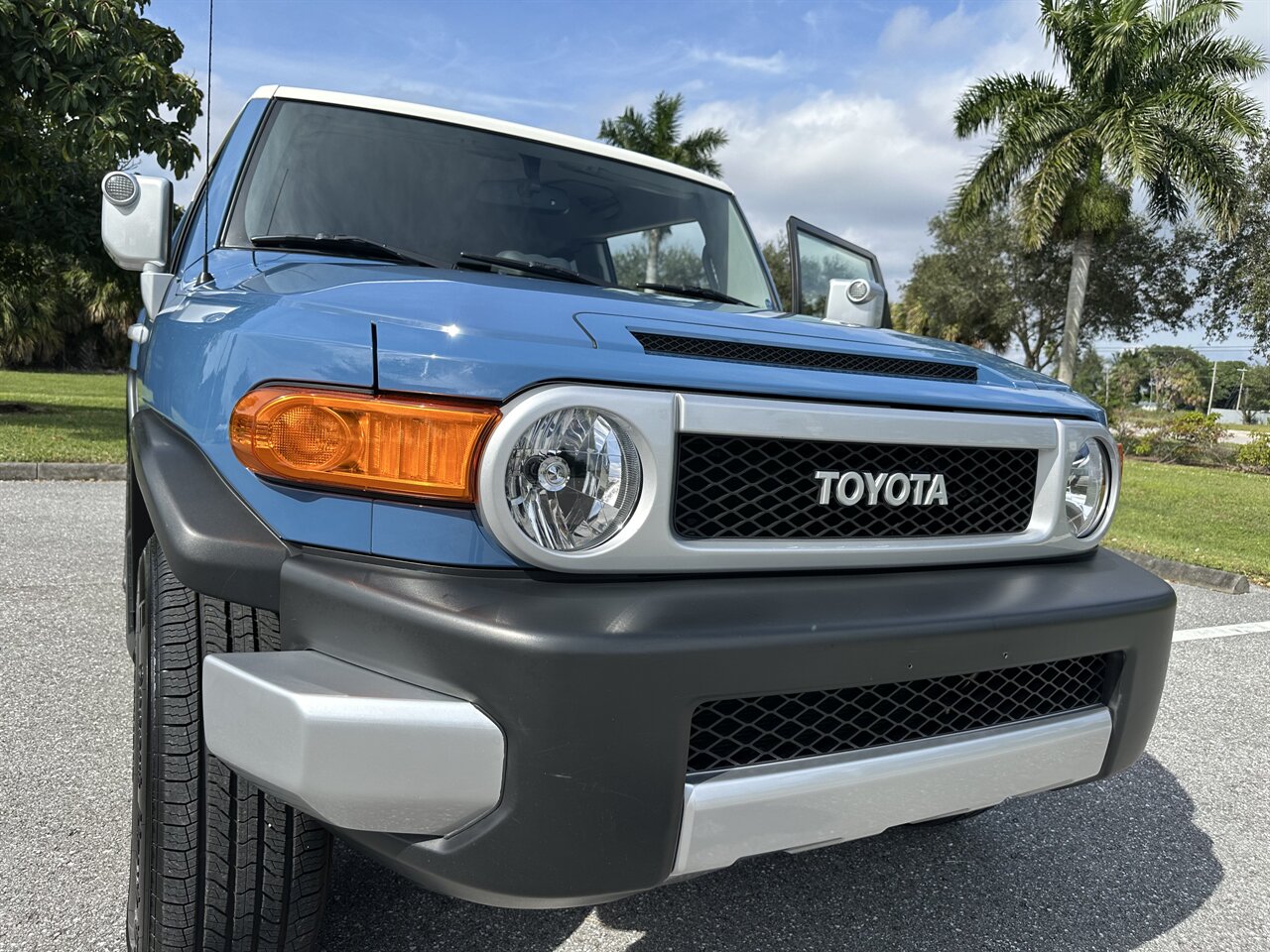 2013 Toyota FJ Cruiser   - Photo 27 - West Palm Beach, FL 33409