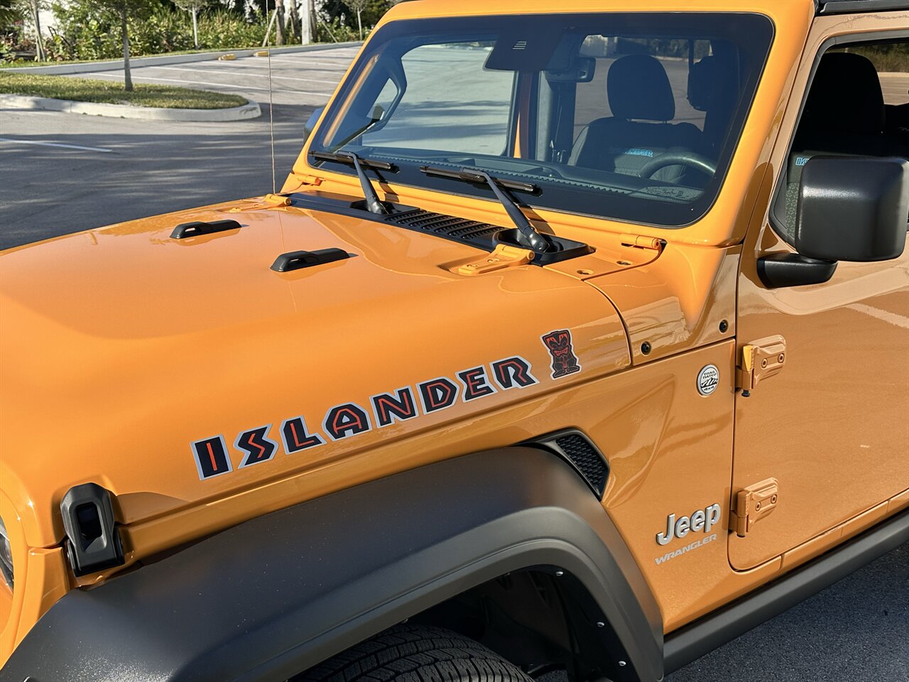 2021 Jeep Wrangler Sport   - Photo 15 - West Palm Beach, FL 33409