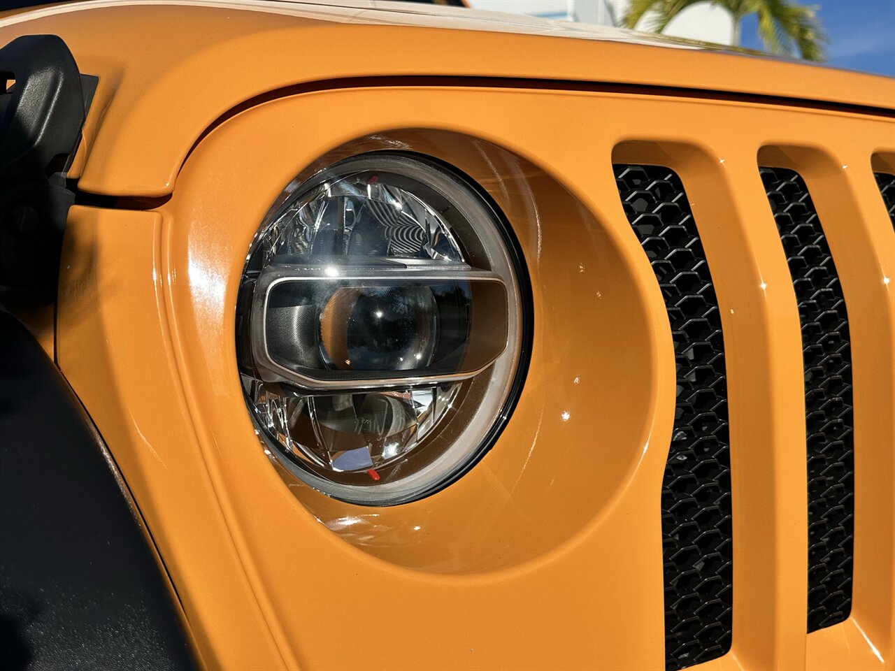 2021 Jeep Wrangler Sport   - Photo 16 - West Palm Beach, FL 33409