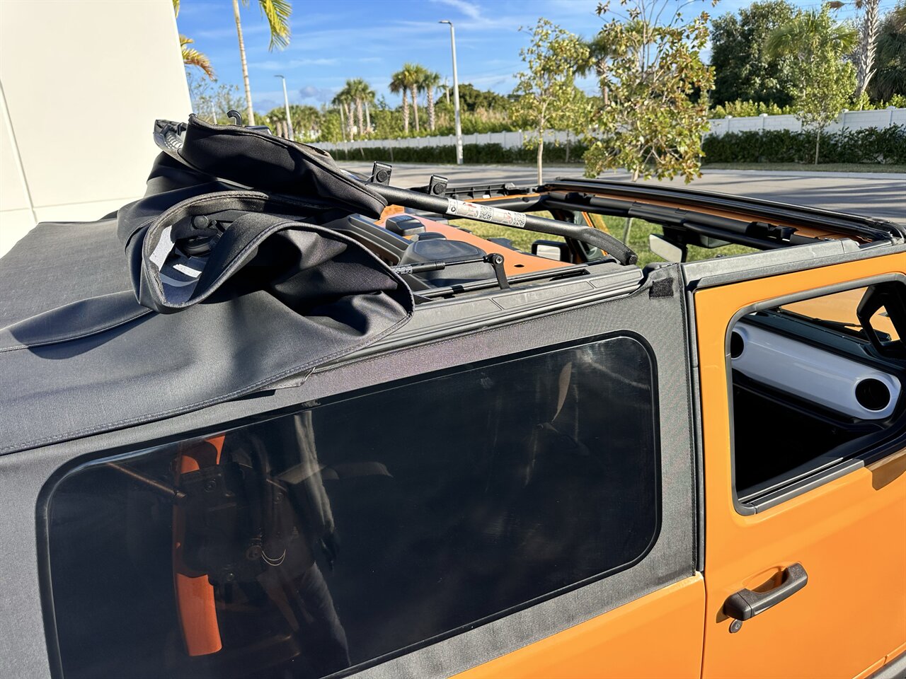 2021 Jeep Wrangler Sport   - Photo 37 - West Palm Beach, FL 33409