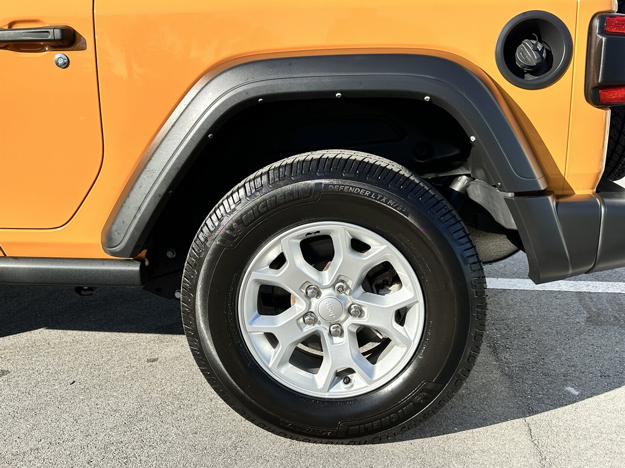 2021 Jeep Wrangler Sport   - Photo 21 - West Palm Beach, FL 33409