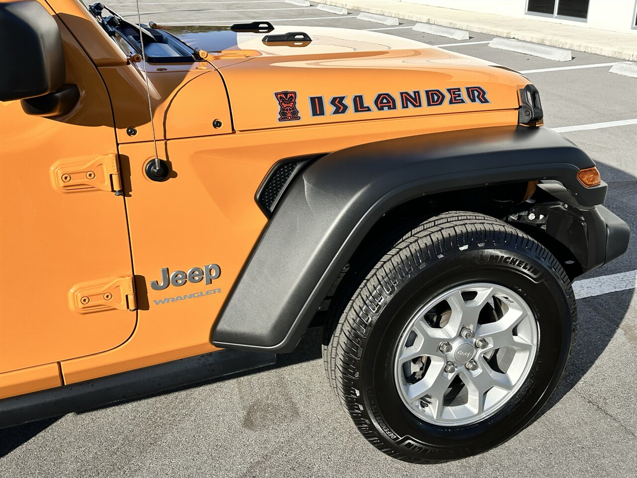 2021 Jeep Wrangler Sport   - Photo 34 - West Palm Beach, FL 33409